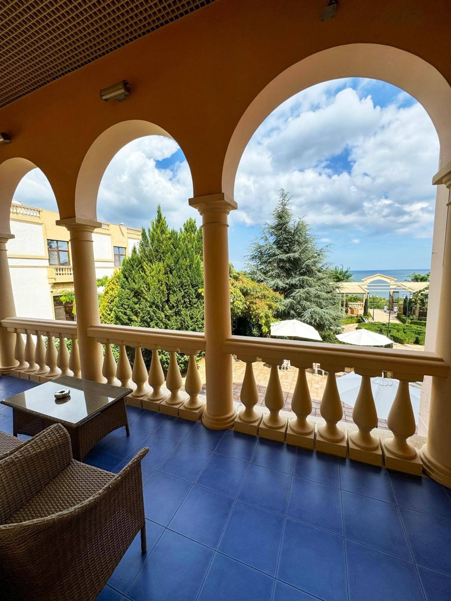 La Gioconda Boutique Hotel Odessa Exteriör bild